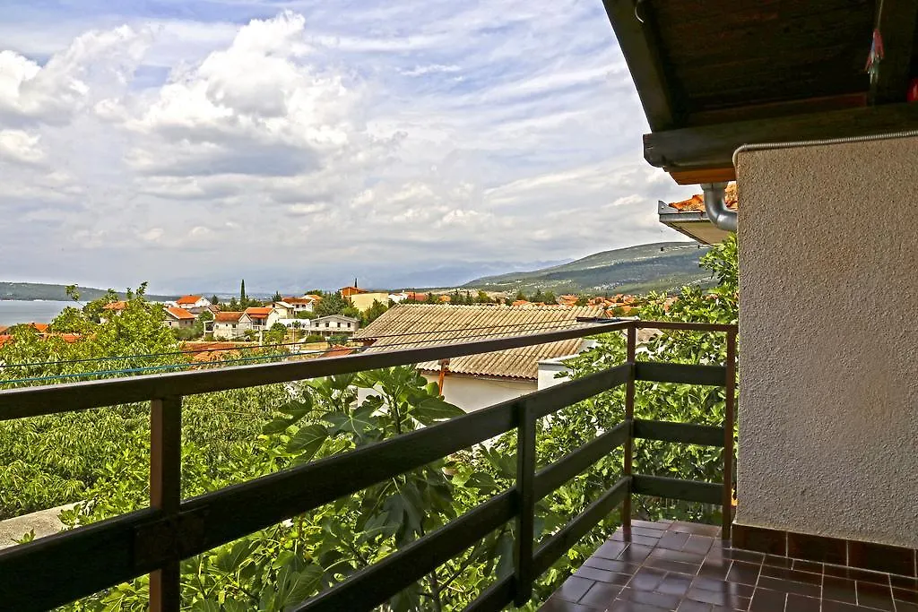 Apartments Mira Gornji Karin
